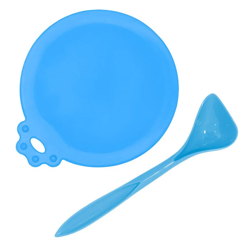 A Reusable Pet Food Can Cover